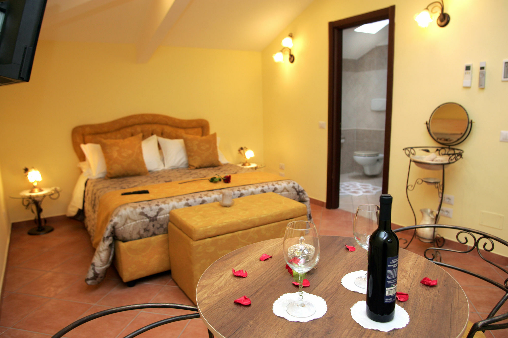 Mercatello Relais Old 3* Неаполь